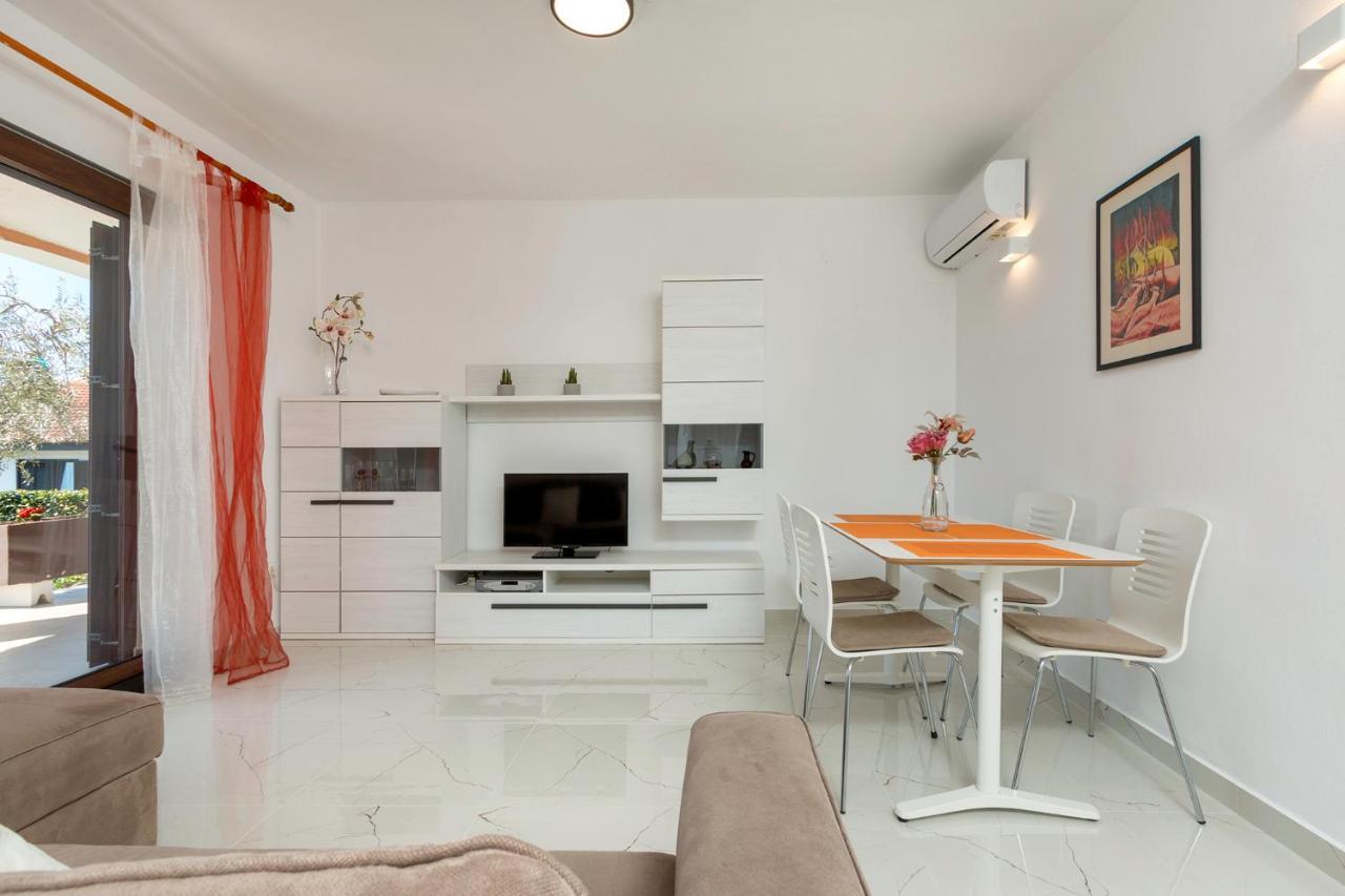 Apartments Mandic Pula Ngoại thất bức ảnh