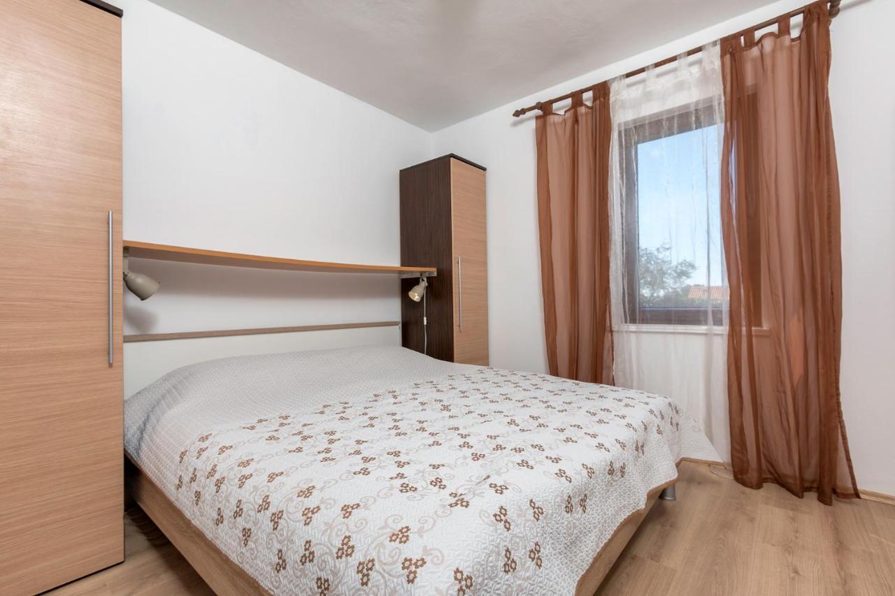 Apartments Mandic Pula Ngoại thất bức ảnh