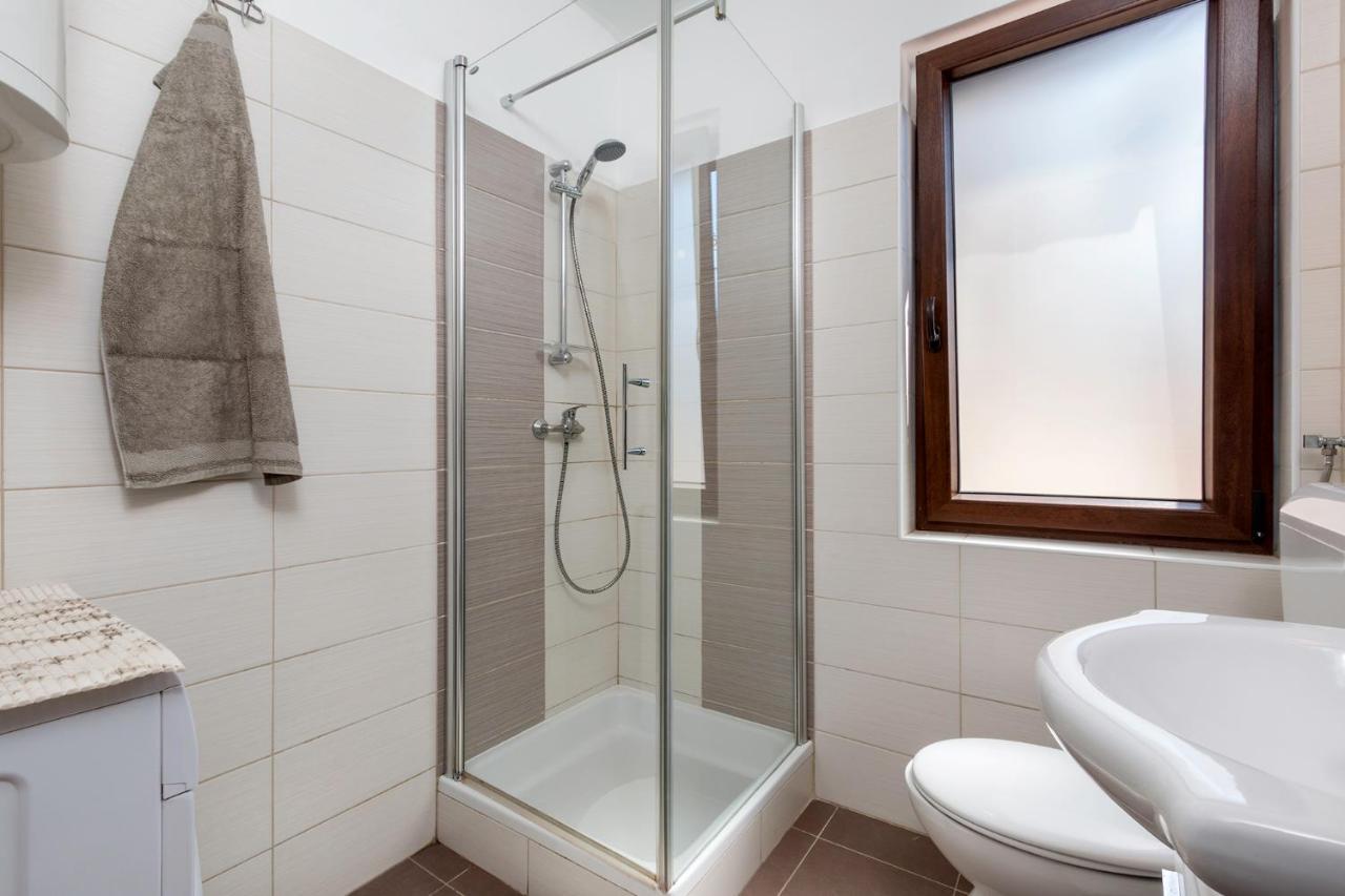 Apartments Mandic Pula Ngoại thất bức ảnh