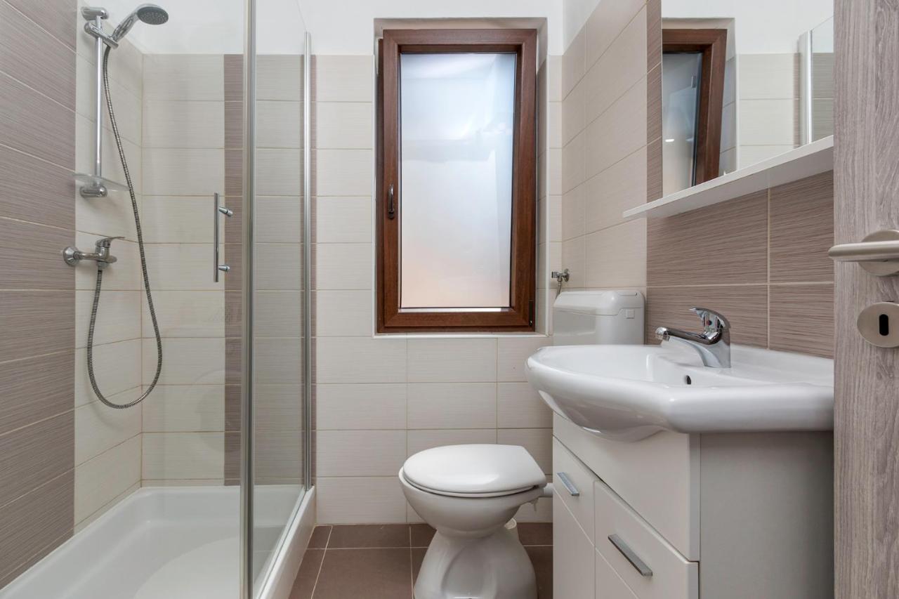 Apartments Mandic Pula Ngoại thất bức ảnh