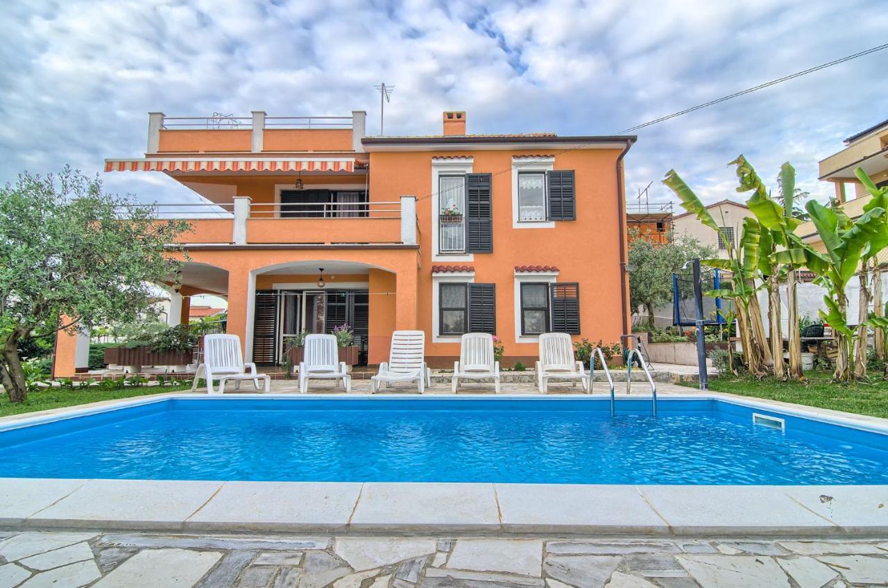 Apartments Mandic Pula Ngoại thất bức ảnh